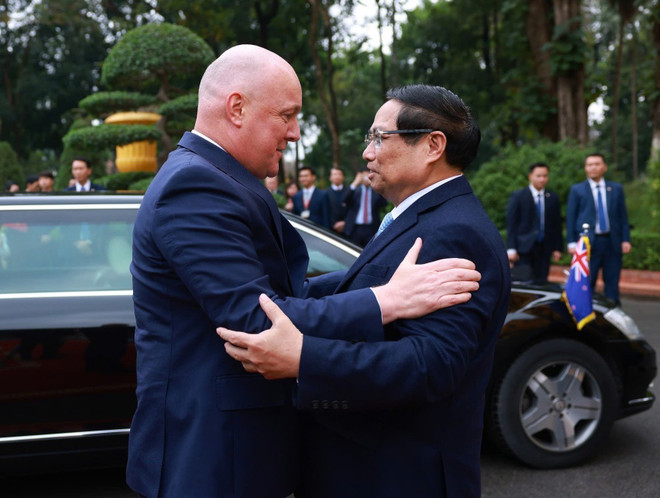 Le Premier ministre Pham Minh Chinh accueille son homologue néo-zélandais Christopher Luxon. Photo: VNA vna-potal-thu-tuong-pham-minh-chinh-chu-tri-le-don-thu-tuong-new-zealand-tham-chinh-thuc-viet-nam-7875428.jpg