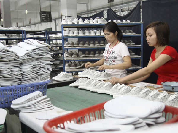 De nombreuses entreprises renforcent également la promotion commerciale et diversifient les marchés afin de minimiser les risques dans le contexte de tensions commerciales mondiales croissantes. Photo: VNA dep.jpg