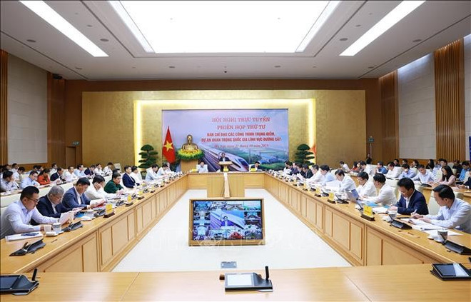 La 4ᵉ réunion du Comité de pilotage des grands projets ferroviaires d’importance nationale. Photo: VNA linh-vuc-duong-sat.jpg
