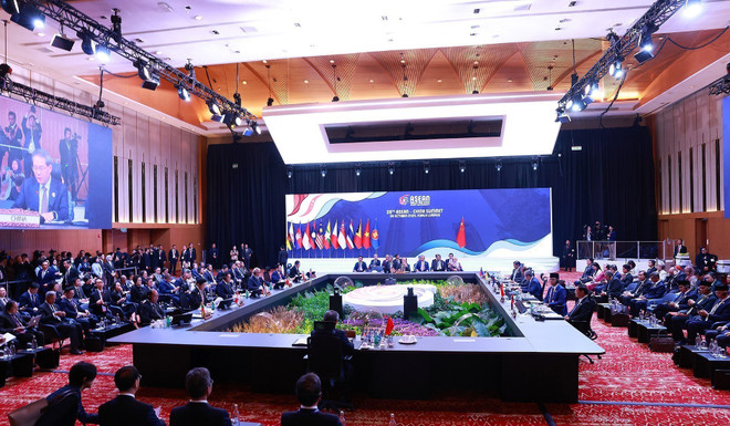 Le 28ᵉ Sommet ASEAN – Chine. Photo: VNA vna-potal-thu-tuong-du-hoi-nghi-cap-cao-asean-trung-quoc-lan-thu-28-8368576.jpg