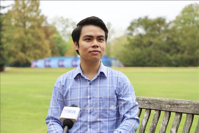 Le Dr Vu Viet Anh, du Centre de cybercriminalité de l’Université de Cambridge. Photo: VNA 68f99e8ea70ae67fa5e92bfa-1.jpg