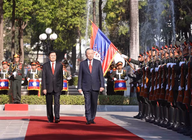 vna-potal-le-don-tong-bi-thu-to-lam-tham-cap-nha-nuoc-toi-chdcnd-lao-8574161.jpg