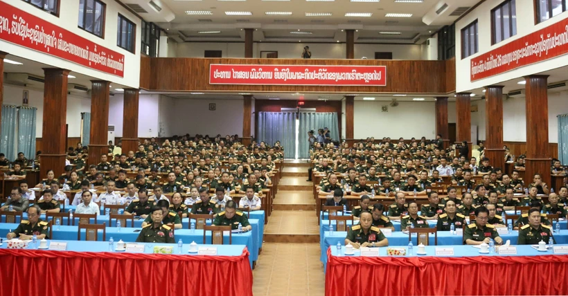 Un dialogue au Laos sur l'importance de la Victoire de Dien Bien Phu