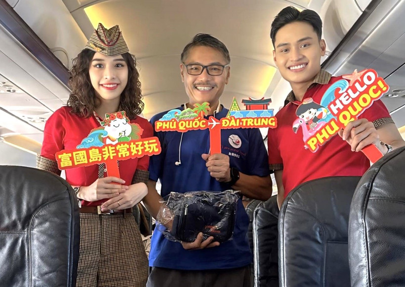 Photo: Vietjet