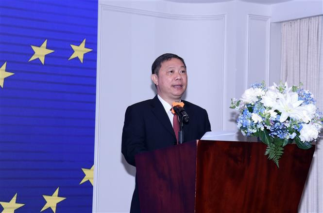 Le vice-président du Comité populaire municipal Duong Anh Duc. Photo: VNA