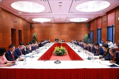 La séance préparatoire du Premier Congrès de l’organisation du Parti du gouvernement pour le mandat 2025-2030, tenue l’après-midi du 12 octobre. Photo : VNA