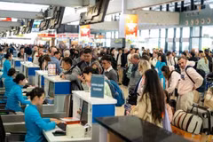 Le volume de passagers aériens a connu une bonne croissance pendant le Nouvel An lunaire 2025. Photo : PV/Vietnam+