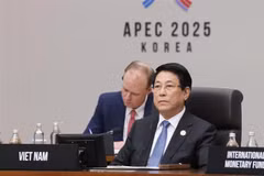 Le président Luong Cuong participe au Sommet des dirigeants économiques de l’APEC 2025. Photo : VNA