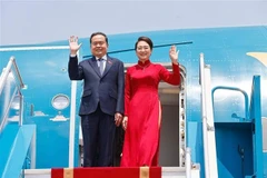 Le président de l’AN Tran Thanh Man part pour l’AIPA-46 et une visite officielle en Malaisie