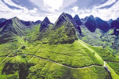 Le col Ma Pi Leng est situé dans le géoparc mondial du plateau karstique de Dong Van Photo : baodautu.vn