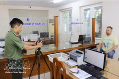 Les étrangers au Vietnam peuvent obtenir un compte d’identification électronique