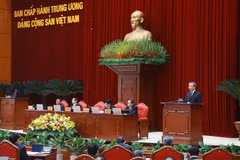 Le secrétaire général du Parti To Lam prend la parole à l'ouverture du 11e Plénum du Parti communiste du Vietnam du 13e mandat, le 10 avril à Hanoï. Photo : VNA