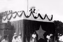 Le 2 septembre 1945, ur la place Ba Dinh, le Président Hô Chi Minh proclame la Déclaration d’indépendance. Photo d'archives : VNA