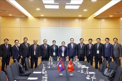 Le président de l’Assemblée nationale du Vietnam, Trân Thanh Mân, a rencontré, le 18 septembre à Kuala Lumpur, la vice-présidente de l’Assemblée nationale du Laos, Sounthone Xayachack. Photo : VNA