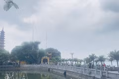 La pagode Tran Quoc - une attraction touristique reconnue de Hanoï. Photo : VNA