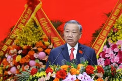 Le secrétaire général du Parti communiste du Vietnam, To Lam, prend la parole lors du 1er Congrès de l’organisation du Parti du gouvernement pour le mandat 2025-2030. Photo : VNA