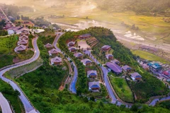 Vue panoramique de la station balnéaire de Le-Chapa dans la commune de Tu Le, district de Van Chan. Photo : VNA