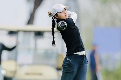 Lê Chuc An a réalisé une belle performance pour remporter le championnat féminin de l'AJGA International Pathway Series 2026. Photo : AJGA Trang An