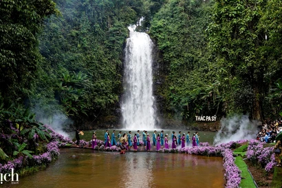 La cascade de Pa Sy à Măng Đen est un site touristique très prisé. Photo : tcdulichtphcm.vn