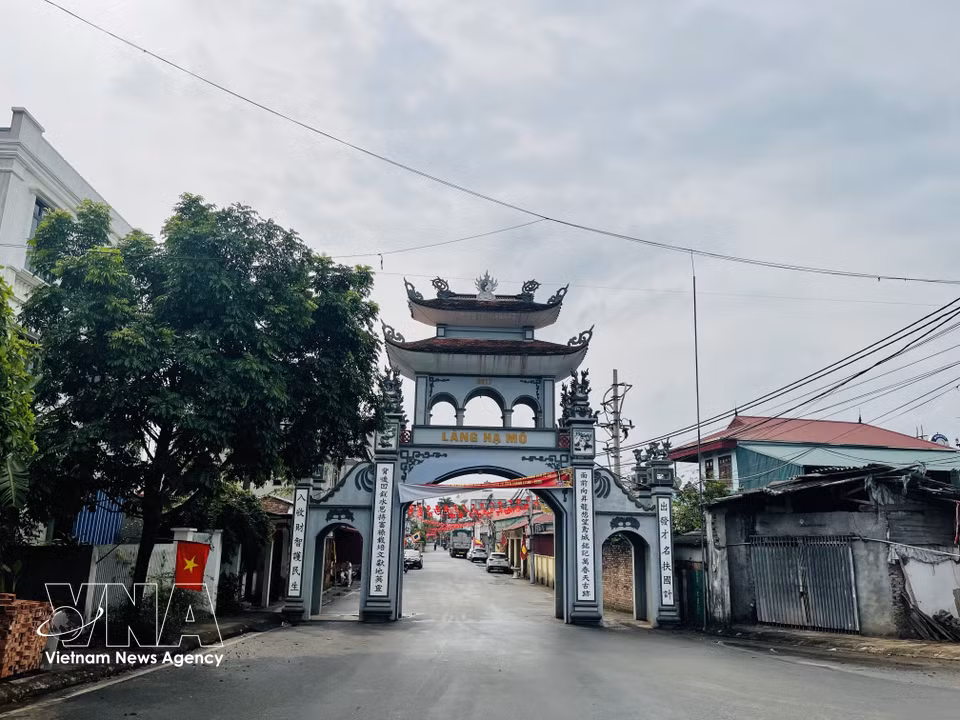 Le village de Ha Mô est une terre ancienne, située dans la commune de Ô Diên à Hanoï, dotée d’un riche patrimoine historique et d’une culture traditionnelle profondément enracinée depuis des siècles. Photo: VNA