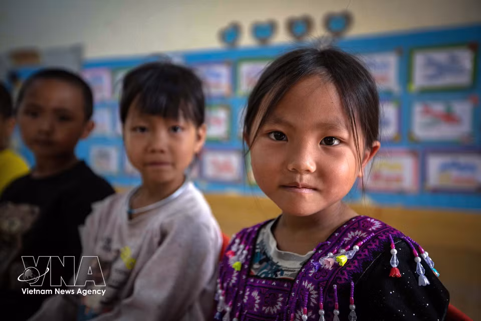 Des enfants de cinq ans de la classe maternelle. Photo : VNA