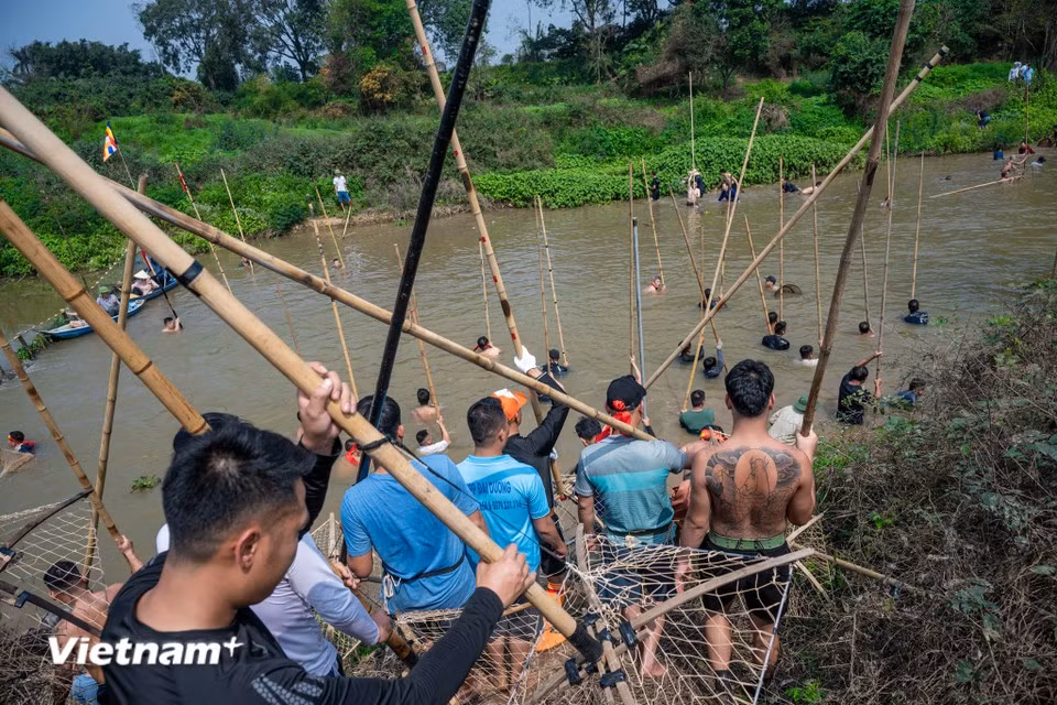 L'entrée dans la rivière. Photo: VietnamPlus
