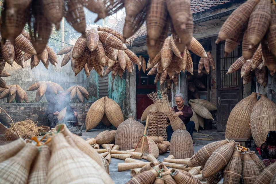 Les artisans du village perpétuent au quotidien le métier transmis par leurs ancêtres.