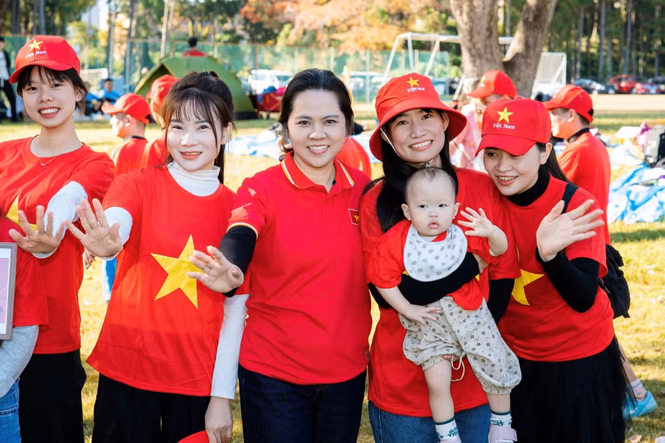 L’événement a vu la participation de Vu Chi Mai, consule générale du Vietnam à Fukuoka. Photo: VNA