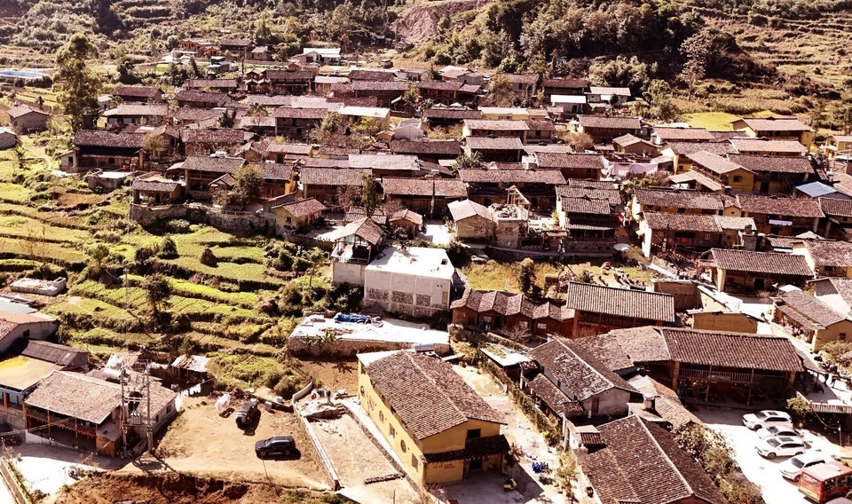 Un coin du village touristique de Lo Lo Chai, classé parmi les meilleurs villages touristiques du monde (commune de Lung Cu, province de Tuyen Quang). Photo : VNA