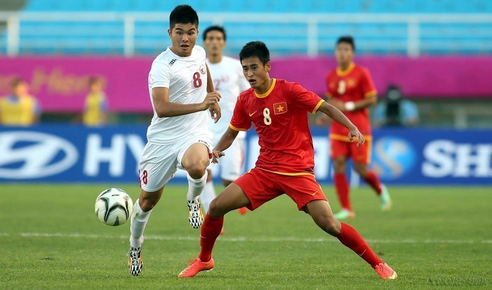 Le 22 septembre 2014, dans l'après-midi, au stade Ansan Wa, Kieng Kito, en République de Corée, l'équipe U23 du Vietnam rencontre l'équipe U23 du Kirghizistan dans le cadre de la 17e édition des ASIAD. Photo : VNA