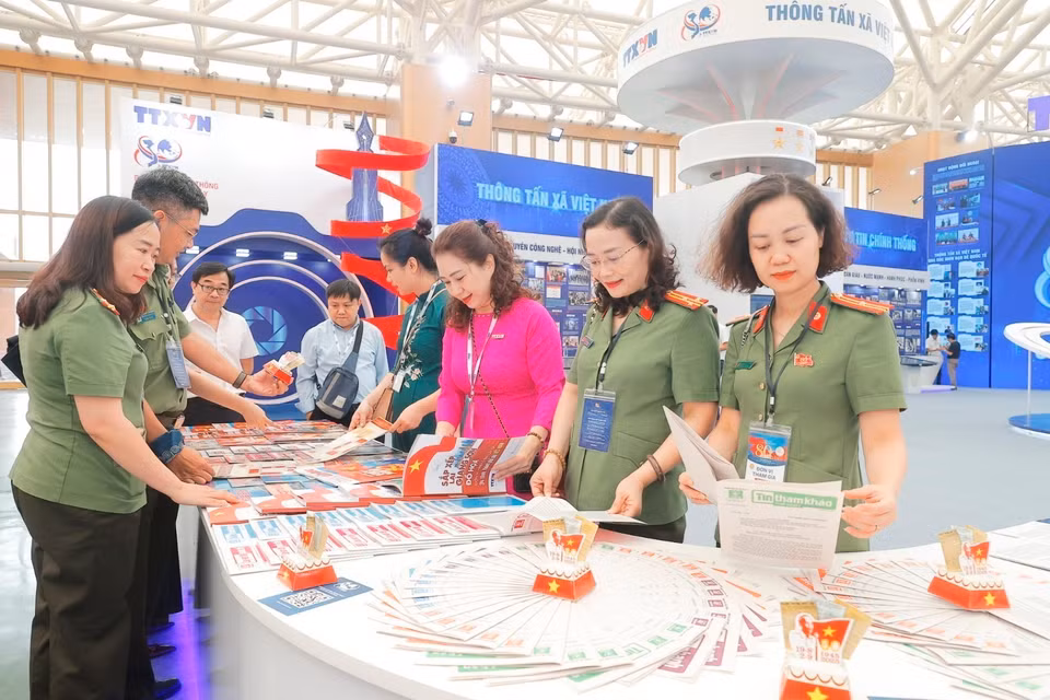 L’exposition nationale commémorant le 80e anniversaire de la Fête nationale du Vietnam, sur le thème « 80 ans d’indépendance, de liberté et de bonheur », est ouverte gratuitement au public du 28 août au 5 septembre au Centre des expositions du Vietnam, dans la commune de Dông Anh, à Hanoi.