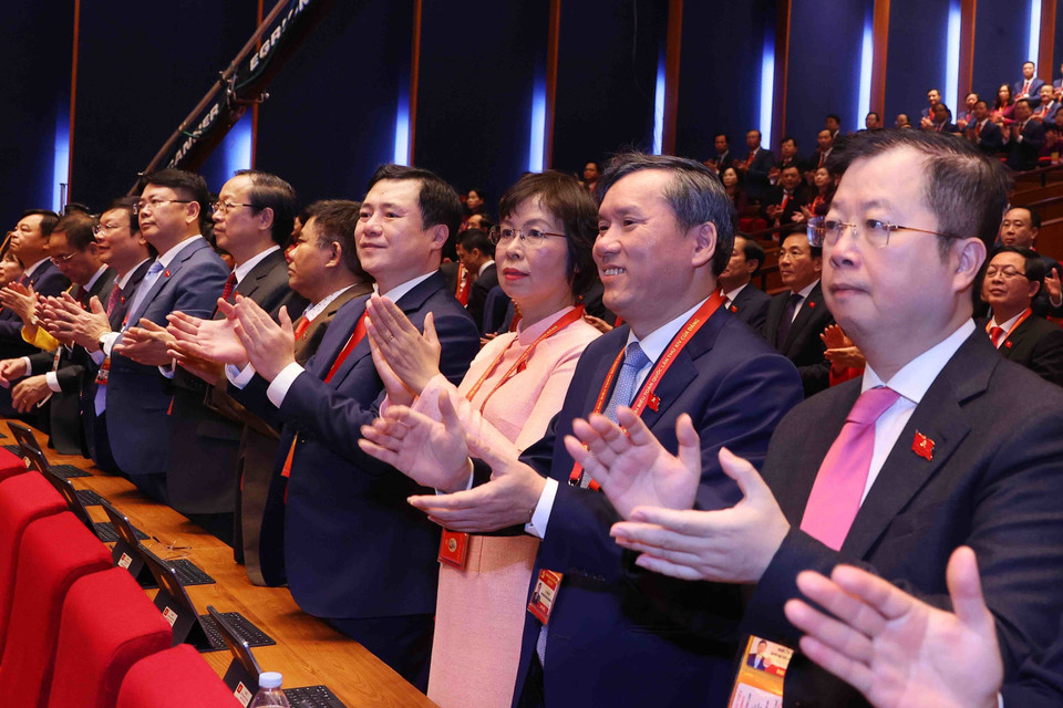 La délégation du Comité du Parti du gouvernement assiste à la séance d’ouverture du Congrès. Photo : VNA