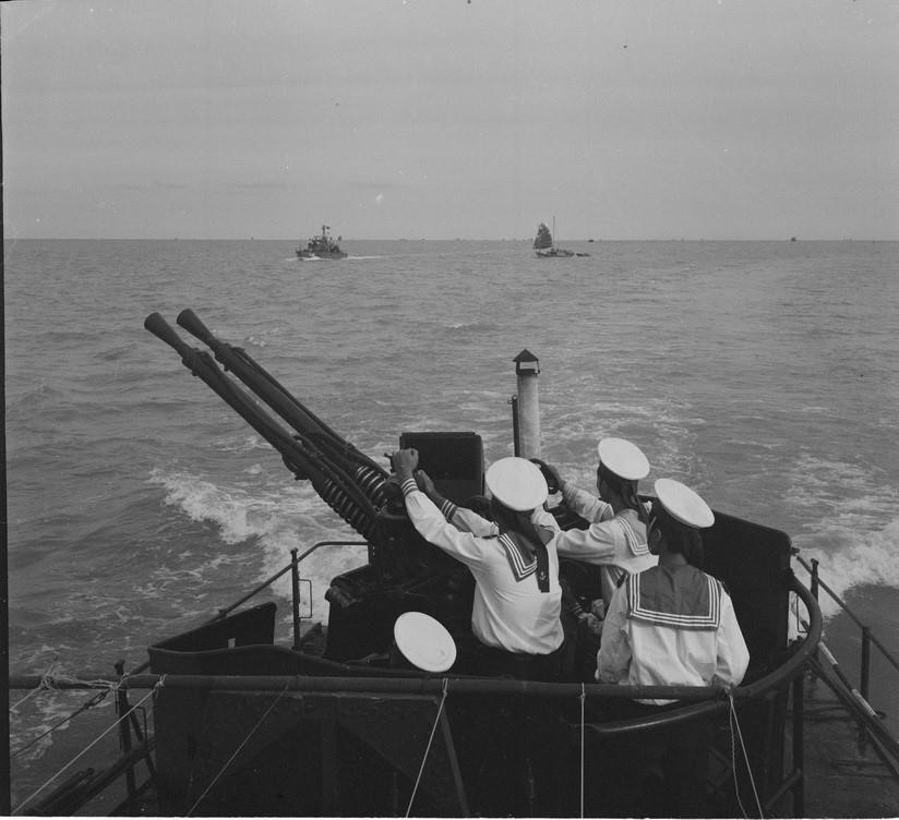 Les victoires navales des 2 et 5 août 1964 ont constitué de premiers exploits d'envergure de la Marine populaire vietnamienne, démontrant au monde entier la détermination et le courage du peuple vietnamien à défendre son indépendance face à une puissance militaire supérieure. Photo : archives de la VNA