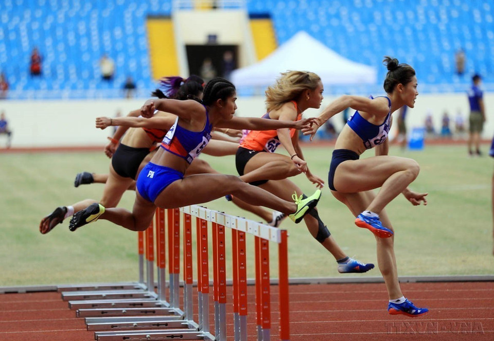L'athlétisme vietnamien a réalisé une performance remarquable lors des Jeux d'Asie du Sud-Est, en remportant un total de 22 médailles d'or. Cet exploit constitue un nouveau record pour le pays en termes de nombre de médailles d'or obtenues dans cette compétition. Photo : VNA