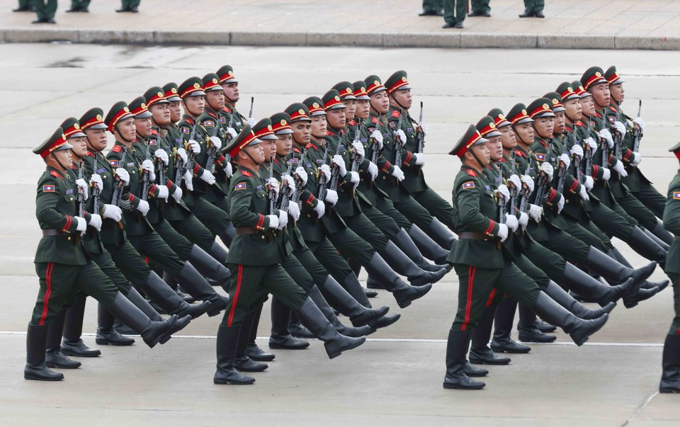 Délégation de l'Armée populaire lao. Photo : VNA