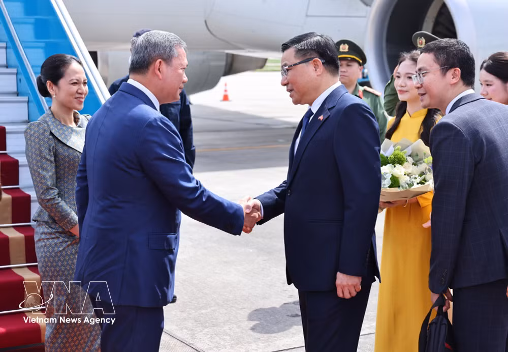 vnanet-potal-thu-tuong-campuchia-bat-dau-tham-chinh-thuc-viet-nam-va-tham-du-dien-dan-tuong-lai-asean-lan-thu-ba-8811891.jpg