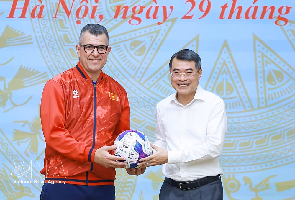vnanet-potal-thu-tuong-chuc-mung-doi-tuyen-bong-da-nam-vo-dich-giai-u17-dong-nam-a-2026-8733337.jpg
