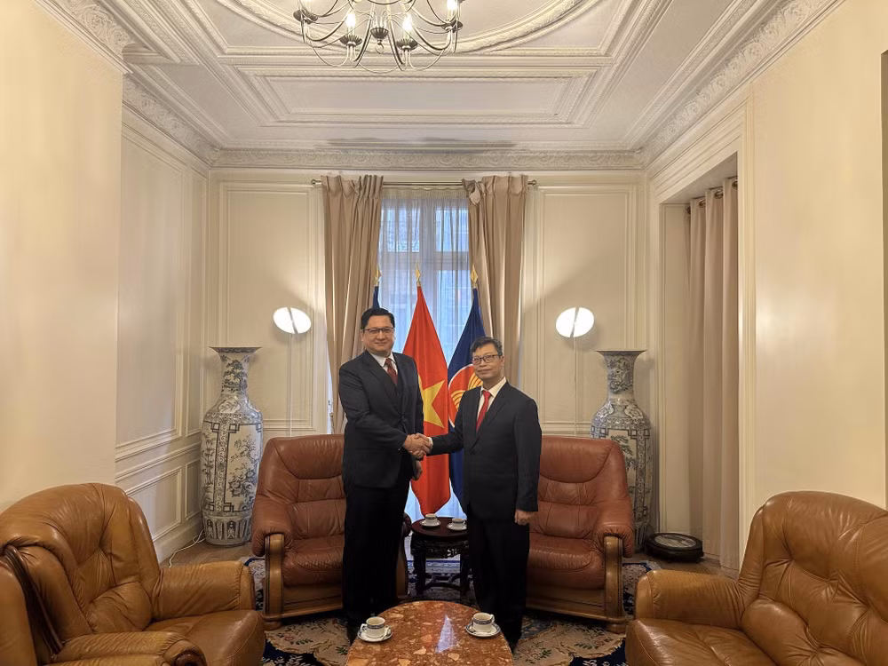vna-potal-quan-he-huu-nghi-doan-ket-dac-biet-viet-nam-lao-duoc-cung-co-qua-hoat-dong-doi-ngoai-dau-nam-8585990.jpg
