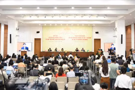 La conférence de presse consacrée au programme prévisionnel de la première session de la 16e législature de l’Assemblée nationale, tenue le 3 avril à Hanoï. Photo : VNA