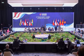 La session plénière du 47e Sommet de l’ASEAN. Photo : VNA