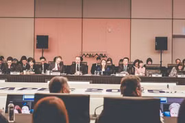 Le ministre Nguyen Hong Dien à la 36ᵉ réunion conjointe des ministres des Affaires étrangères et de l’Économie à Gyeongju. Photo : moit.gov.vn.jpg