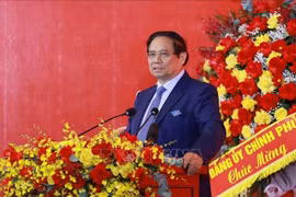 Le Premier ministre Pham Minh Chinh prend la parole lors du IVe Congrès du Comité du Parti de l’Électrique du Vietnam pour le mandat 2025-2030. Photo : VNA