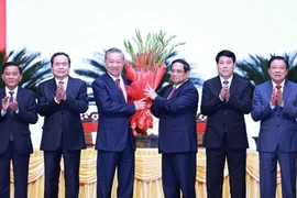 De gauche à droite : le président de l’Assemblée nationale Tran Thanh Man, le secrétaire général du Parti et président du Vietnam To Lam, le Premier ministre Pham Minh Chinh et le permanent du Secrétariat du Parti Luong Cuong. Photo: VNA