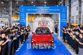 VinFast sort de chaîne son 200 000ᵉ véhicule électrique en 2025. Photo : VNA