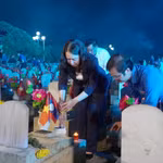 La vice-présidente de la République Vo Thi Anh Xuân rend hommage aux héros martyrs à Nghe An. Photo: VNA