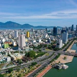 Da Nang se pare de drapeaux et de fleurs pour un grand rendez-vous politique