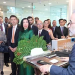 Cérémonie d'inauguration de l'ambassade du Portugal au Vietnam. photo: baoquocte