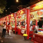 Des produits de la province de Vinh Long présentés au marché floral du printemps "Sur le quai, sur les bateaux" 2026 à Hô Chi Minh-Ville. Photo: VNA