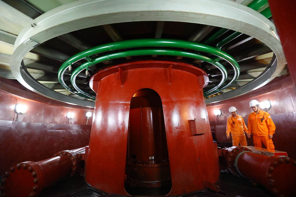 Zone de la turbine de l'unité n°2 de la centrale hydroélectrique de Tri An.