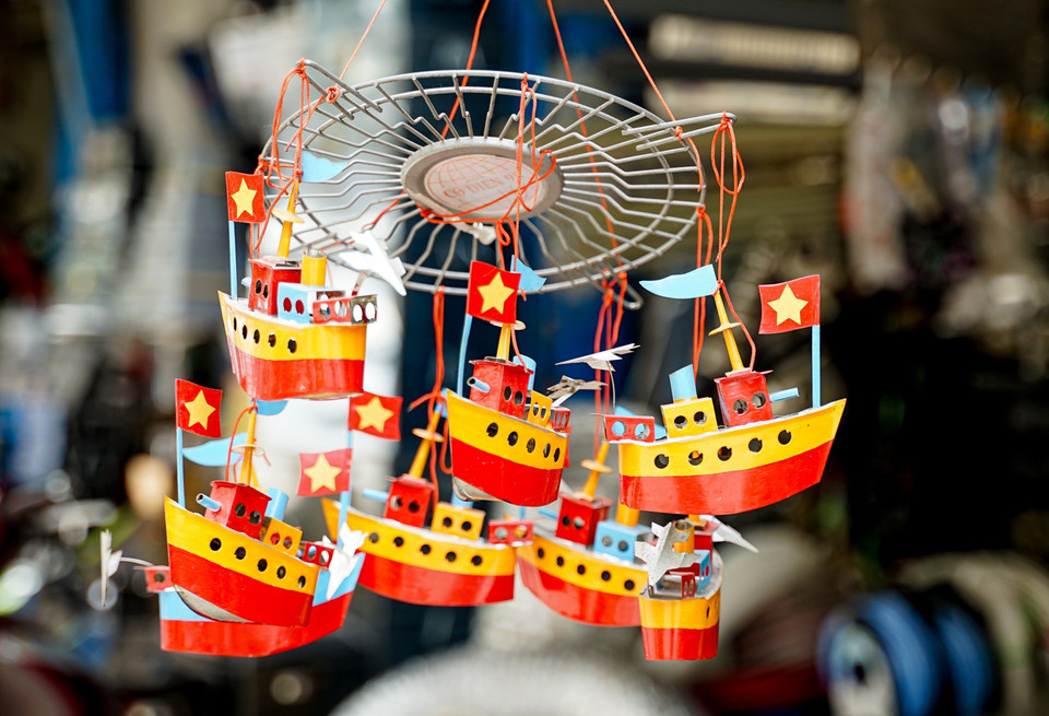 Un produit emblématique de la rue Hang Thiec est vendu à chaque Fête de la mi-automne. Photo : VNA